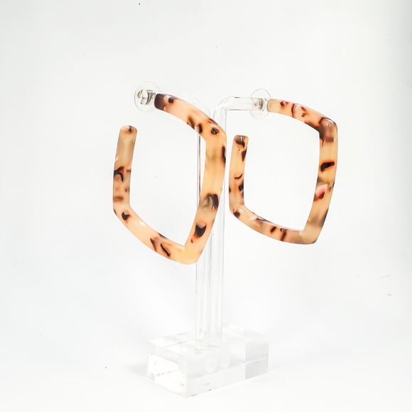 JCREW Jewelry - Light Tortoise Pattern, Acetate Hoop Earrings- Lightly Worn - Picture 2 of 5